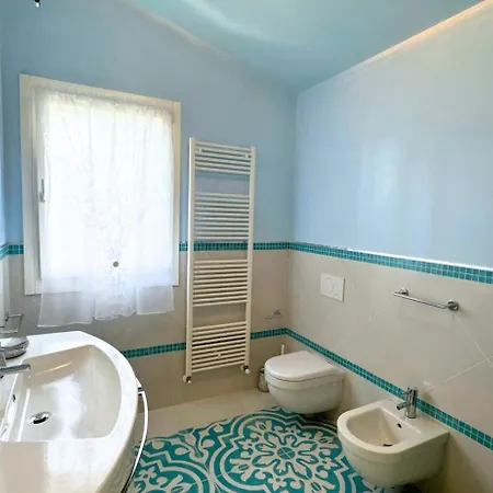 Singola Con Piscina Quinta Est Villa